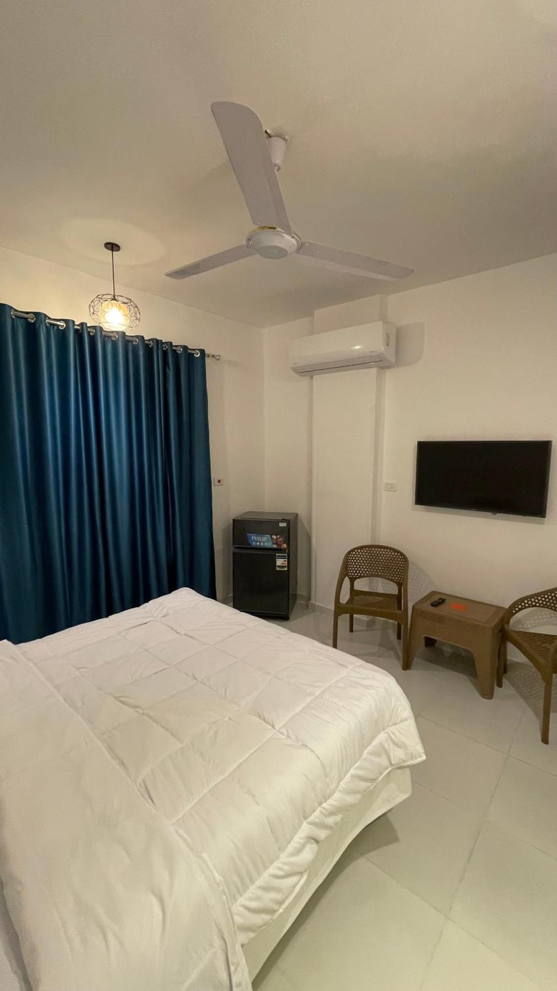 Moon House Of Luxor Apartment ภายนอก รูปภาพ