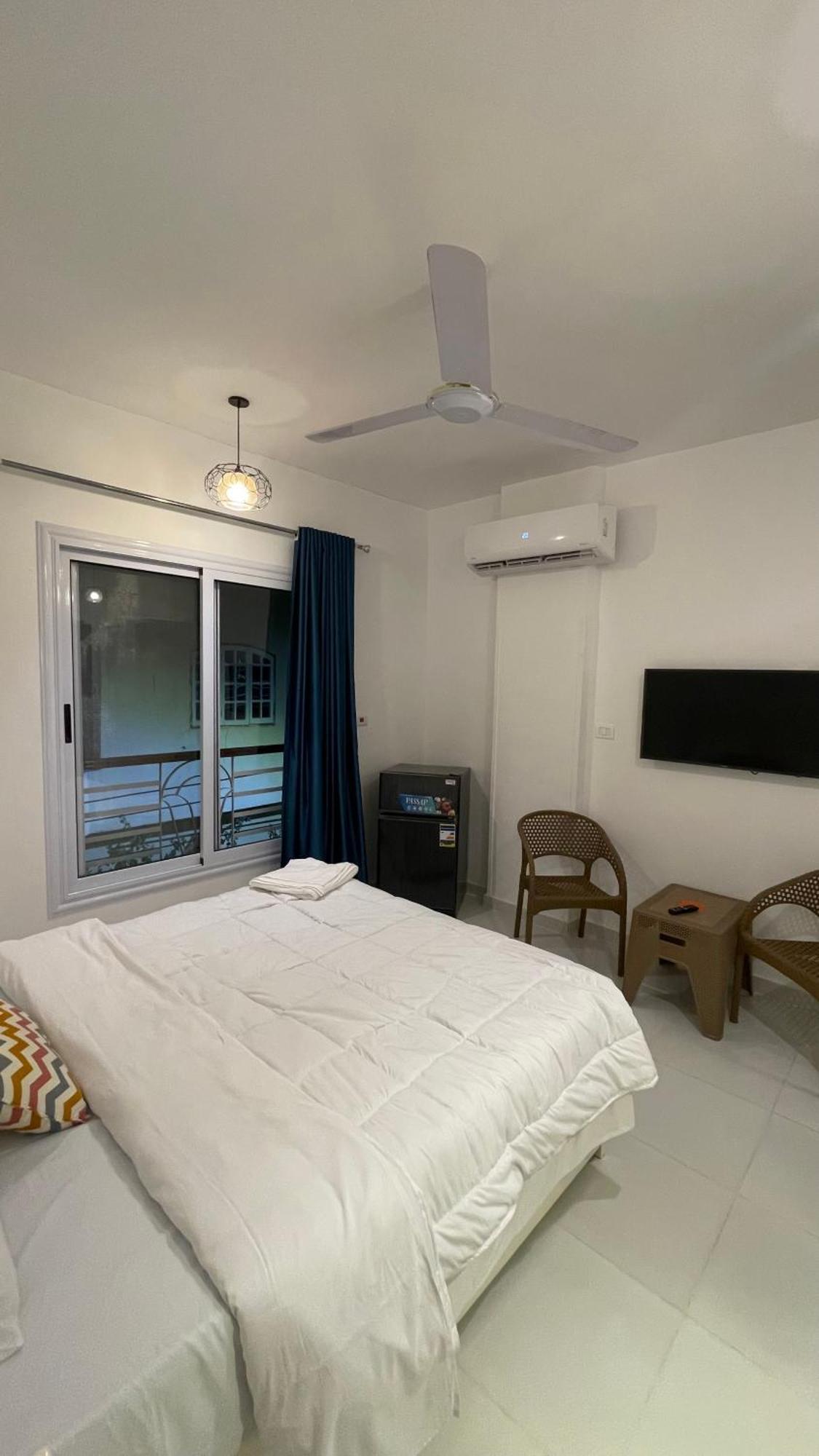 Moon House Of Luxor Apartment ภายนอก รูปภาพ