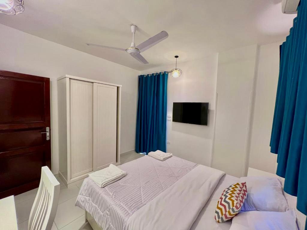 Moon House Of Luxor Apartment ภายนอก รูปภาพ