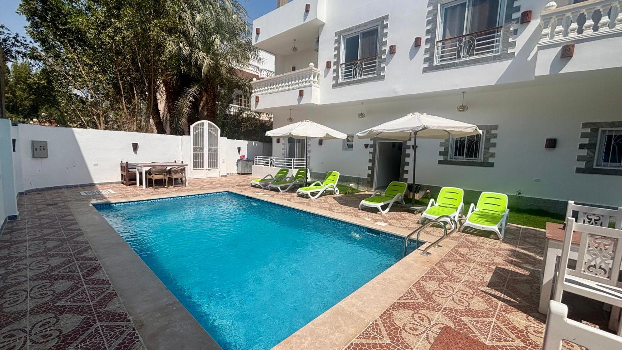 Moon House Of Luxor Apartment ภายนอก รูปภาพ